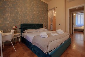 Italianway - The B Village New