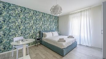 Italianway - The B Village New