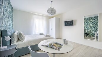 Italianway - The B Village New