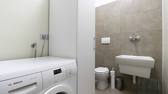 Italianway - The B Village New