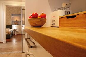 Italianway - The B Village New
