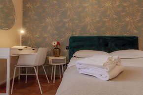 Italianway - The B Village New