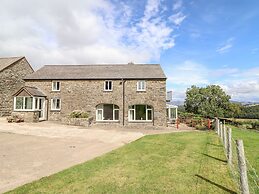 The Stables At Cae Gwyn
