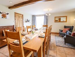 The Stables At Cae Gwyn