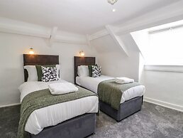 Alcombe House