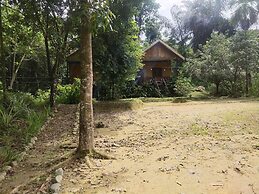 Mountain View Cottages & Villa Tangkahan