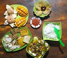 Mountain View Cottages & Villa Tangkahan