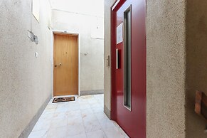 Oeiras Balcony by Homing