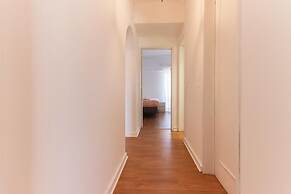 Oeiras Balcony by Homing