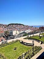 Oeiras Balcony by Homing