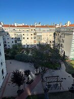 Oeiras Balcony by Homing