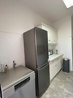 Oeiras Balcony by Homing