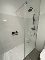 Oeiras Balcony by Homing