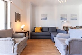 Oeiras Balcony by Homing