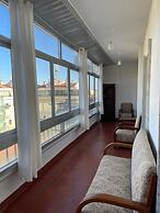 Oeiras Balcony by Homing