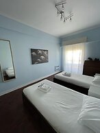 Oeiras Balcony by Homing