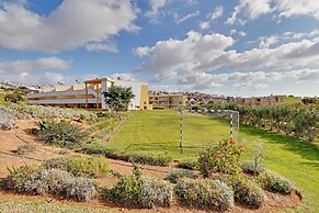 Albufeira Paradise With Pool by Homing