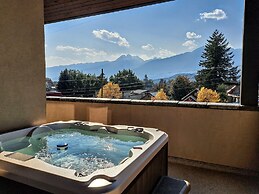 Alpenglow Penthouse by Revelstoke Vacations