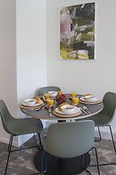 Sojourn Apartment Hotel - Ghuznee