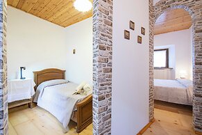 Petit Coeur Dans L' Ancien Village