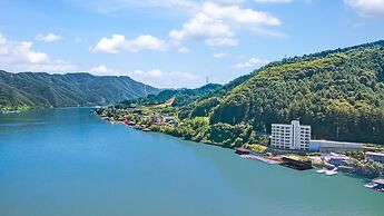 Gapyeong Laputa Resort