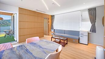 Gapyeong Laputa Resort