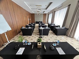 Grand Papua Hotel Sentani