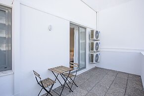 Liiiving in Porto - Design Bright House