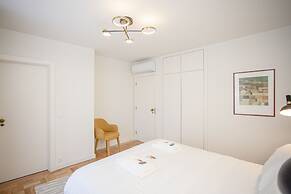 Liiiving in Porto - Design Bright House