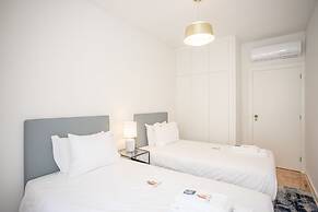 Liiiving in Porto - Design Bright House
