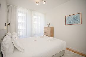 Liiiving in Porto - Design Bright House