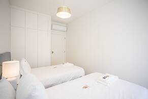 Liiiving in Porto - Design Bright House