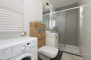 Kokoryczki Studio Warsaw by Renters