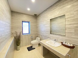 Tropical 6 Bedroom Villa Sanctuary