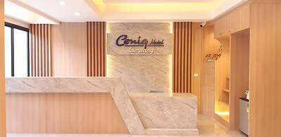 Ceniq Hotel