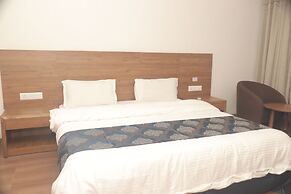 Heaven7 Hotel & Resort