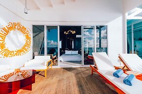 Oaga Art Resort - Greatest