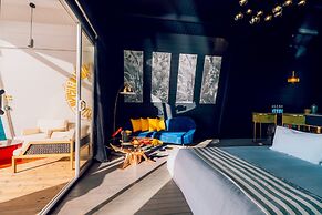 Oaga Art Resort - Greatest