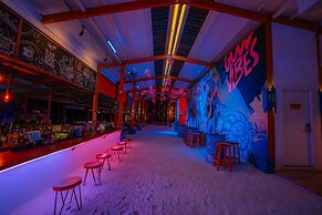 Oaga Art Resort - Greatest