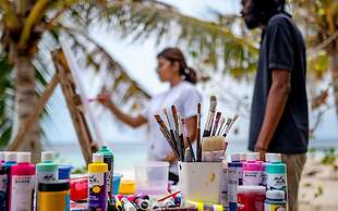 Oaga Art Resort - Greatest