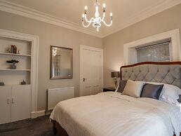 Porter's Lodge