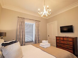 Porter's Lodge