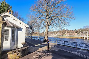 Porter's Lodge