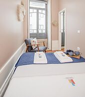 Liiiving in Porto - Chic & Sweet Home