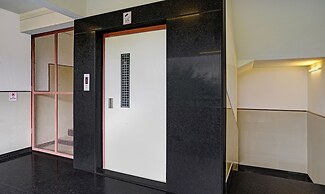 Itsy Hotels Oasis Pride