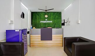 Itsy Hotels Oasis Pride