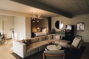 Hotel Maritime