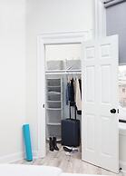 The Neighborhood Hotel - Lincoln Park