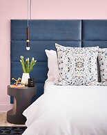 The Neighborhood Hotel - Lincoln Park