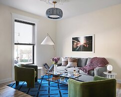 The Neighborhood Hotel - Lincoln Park